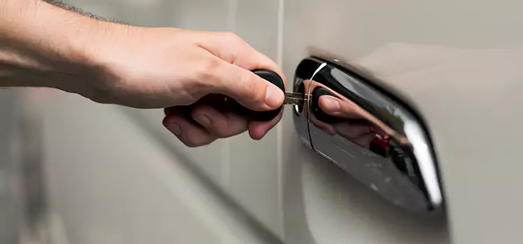 Why Choose Our Auto Locksmith Team in Lakewood, NJ?